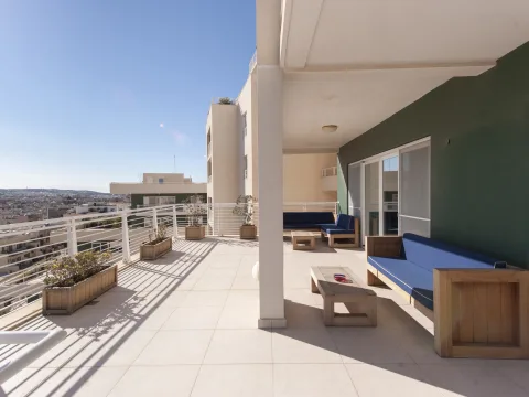 2 bed Apartment For Rent in Sliema, Sliema - thumb 2