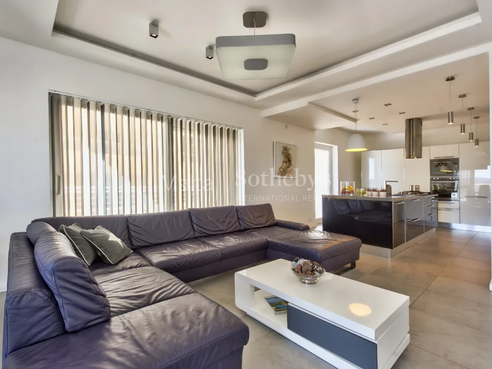 2 bed Apartment For Rent in Sliema, Sliema - thumb 5