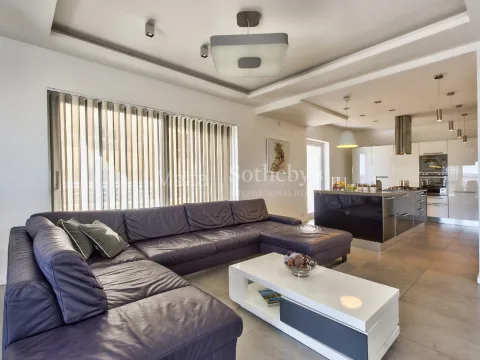 2 bed Apartment For Rent in Sliema, Sliema - thumb 5