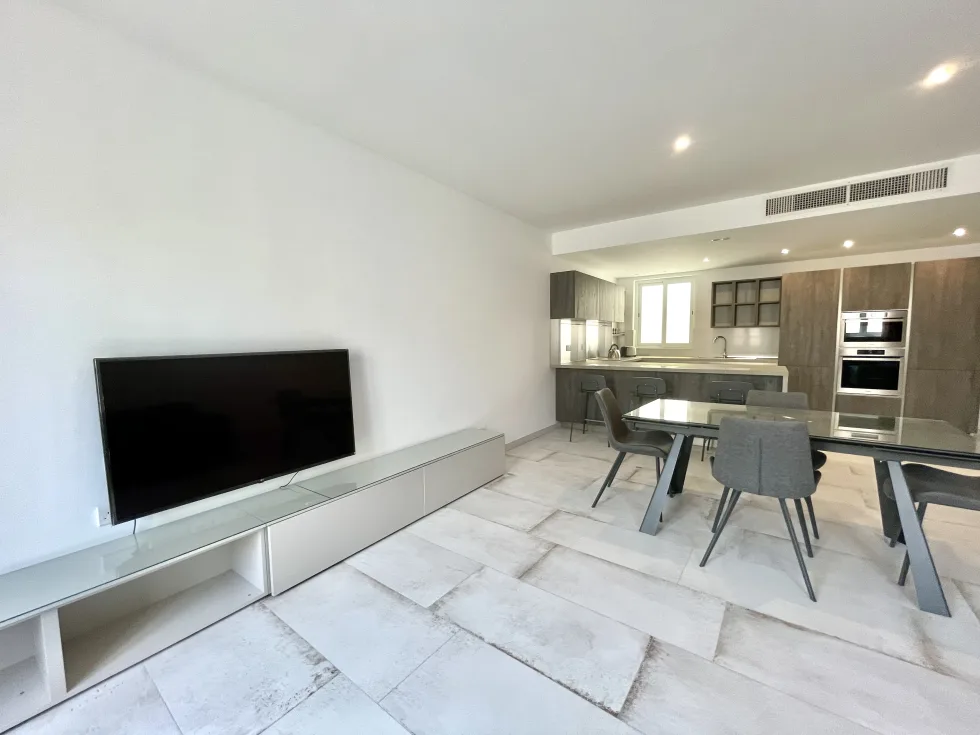 3 bed Apartment For Rent in Kalkara, Kalkara - thumb 5