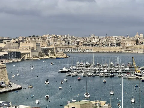 3 bed Penthouse For Rent in Kalkara, Kalkara - thumb 1