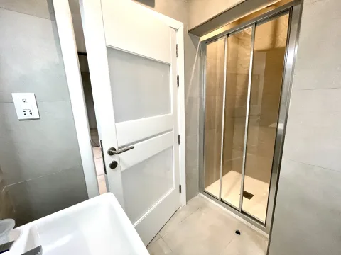 3 bed Penthouse For Rent in Kalkara, Kalkara - thumb 20