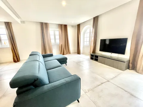 3 bed Penthouse For Rent in Kalkara, Kalkara - thumb 8
