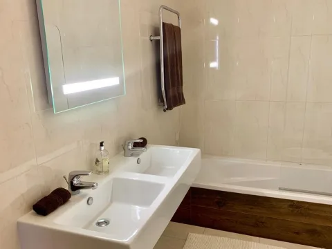 3 bed Apartment For Rent in Sliema, Sliema - thumb 16