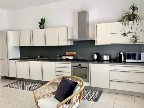 3 bed Apartment For Rent in Sliema, Sliema - thumb 3