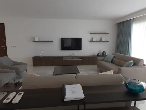 2 bed Apartment For Rent in St Julian's, St Julian's - thumb 2