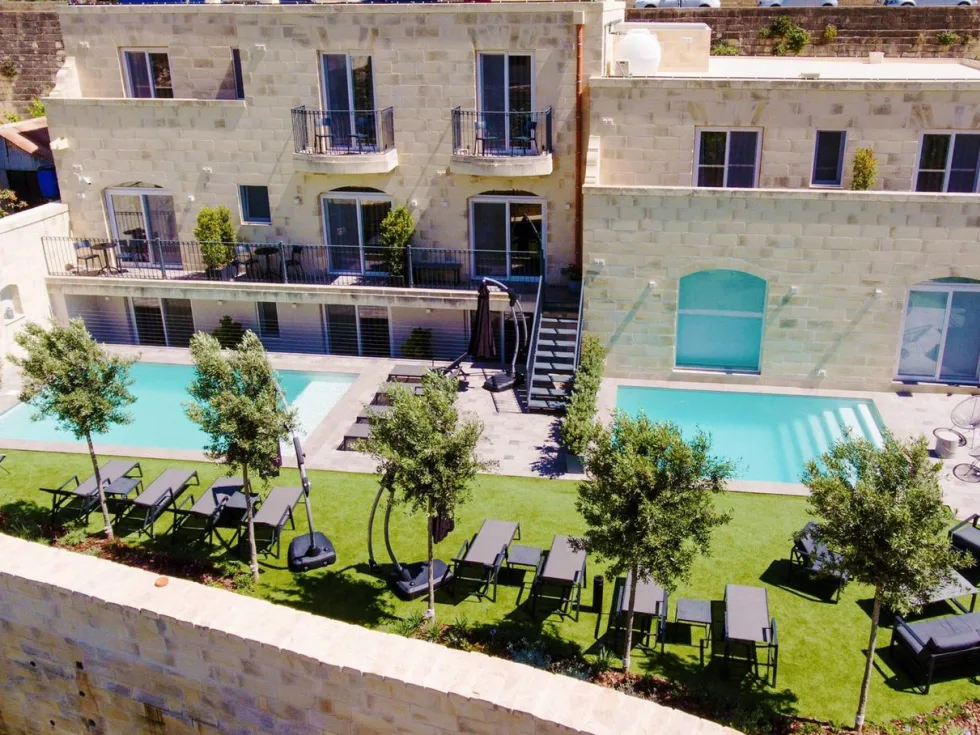 4 bed Villa For Rent in St Julian's, St Julian's - thumb 2