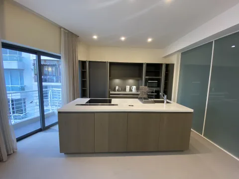 2 bed Apartment For Rent in Sliema, Sliema - thumb 7