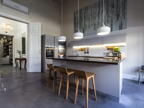 1 bed Penthouse For Rent in Valletta, Valletta - thumb 4