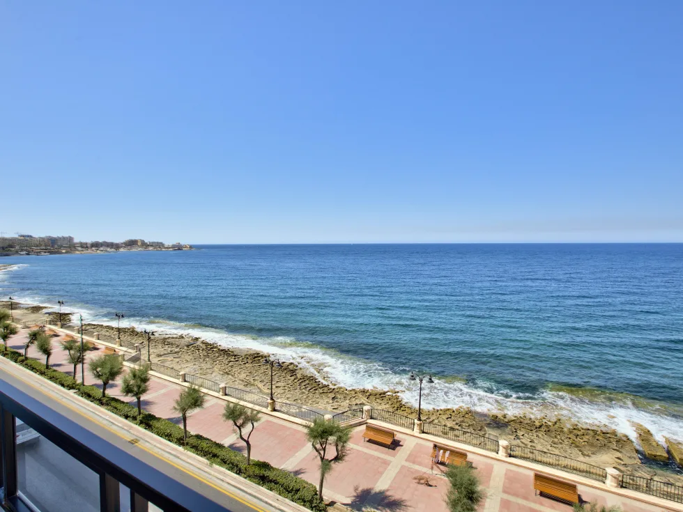 2 bed Apartment For Rent in Sliema, Sliema - thumb 9