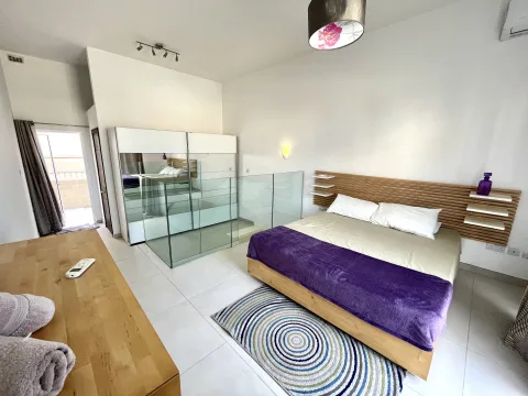 2 bed Town House For Rent in Sliema, Sliema - thumb 11