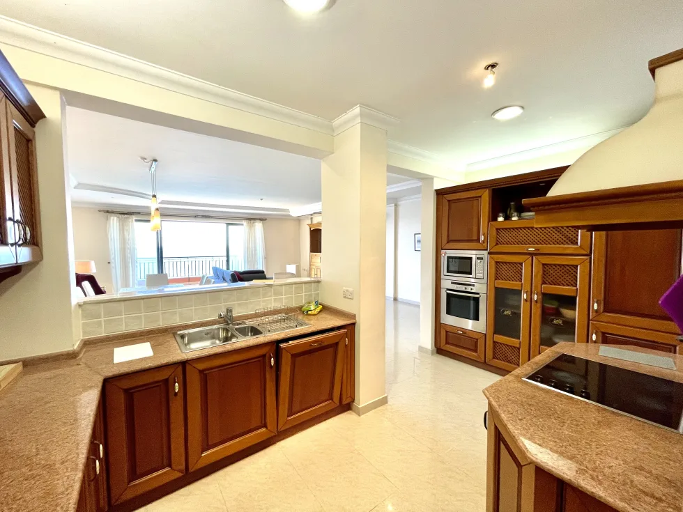 3 bed Apartment For Rent in Sliema, Sliema - thumb 14