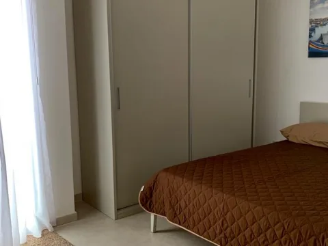 3 bed Penthouse For Rent in Sliema, Sliema - thumb 4