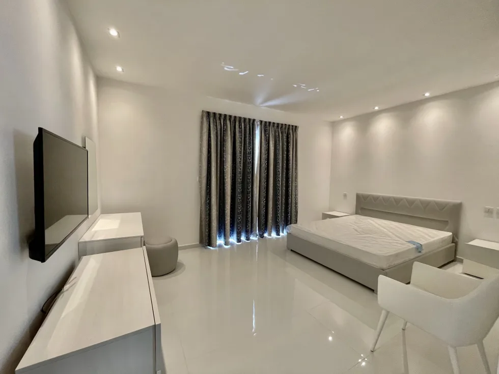 2 bed Penthouse For Rent in Zejtun, Zejtun - thumb 10