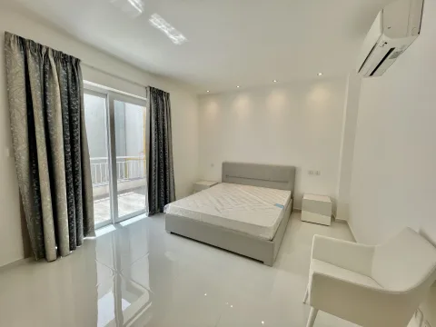 2 bed Penthouse For Rent in Zejtun, Zejtun - thumb 12