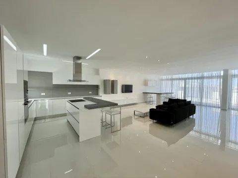 2 bed Penthouse For Rent in Zejtun, Zejtun - thumb 2