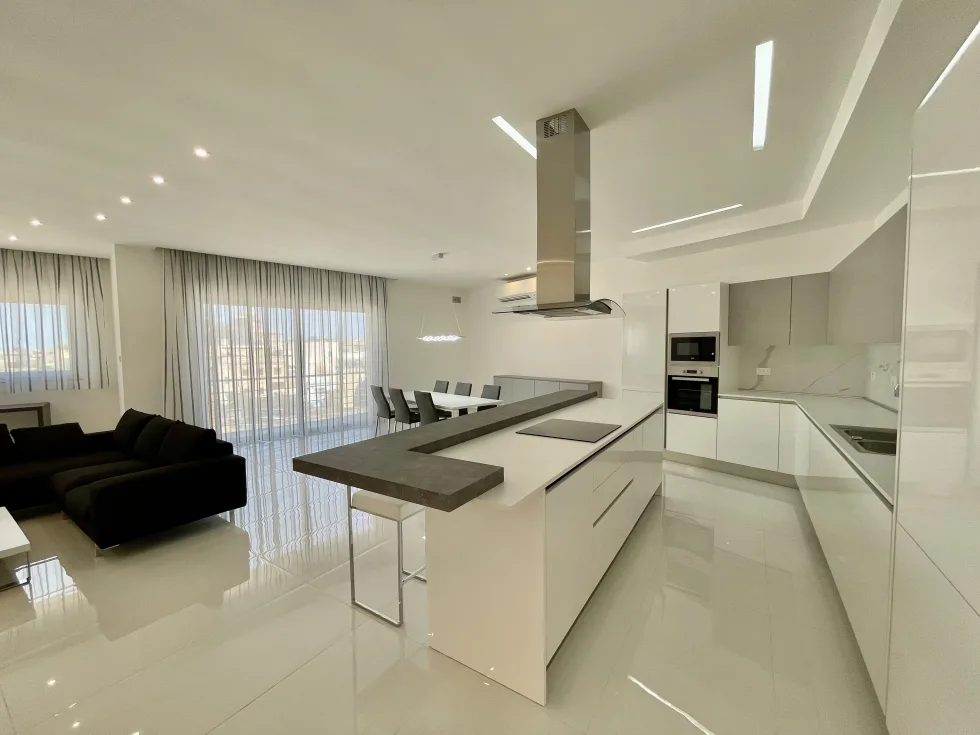 3 bed Apartment For Rent in Zejtun, Zejtun - thumb 6