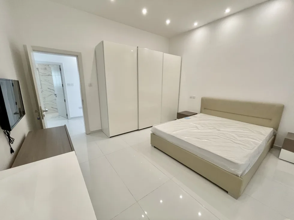 3 bed Apartment For Rent in Zejtun, Zejtun - thumb 9