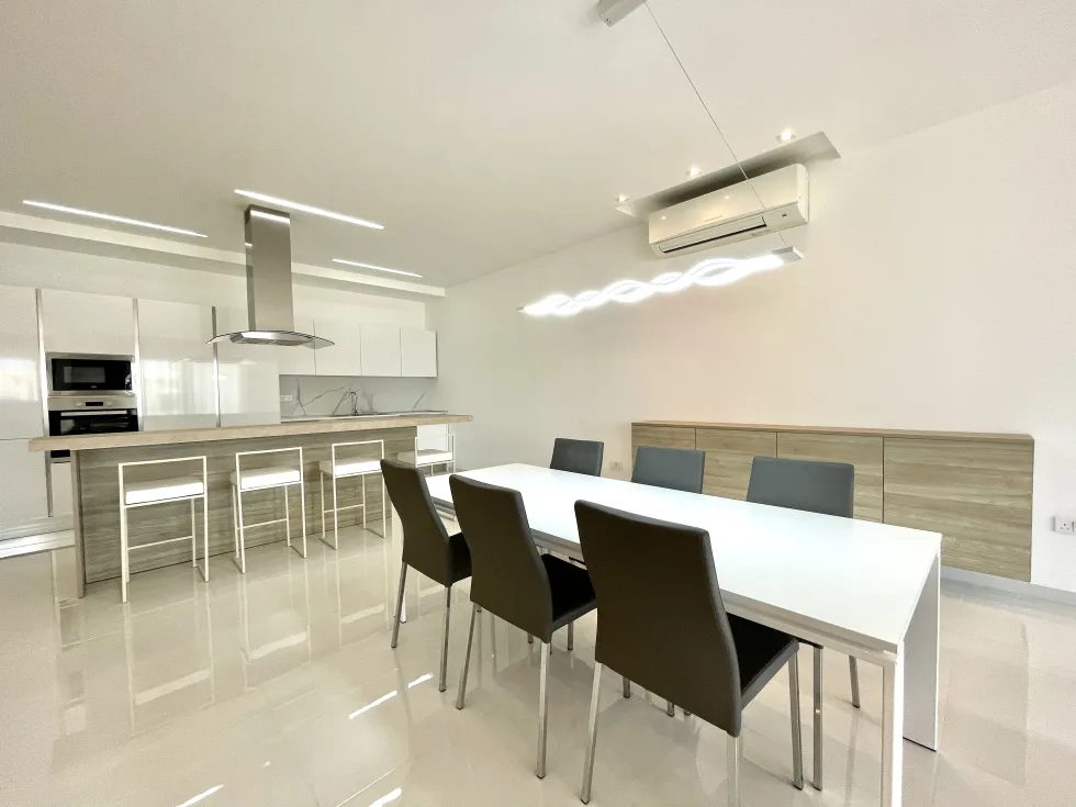 3 bed Apartment For Rent in Zejtun, Zejtun - thumb 6