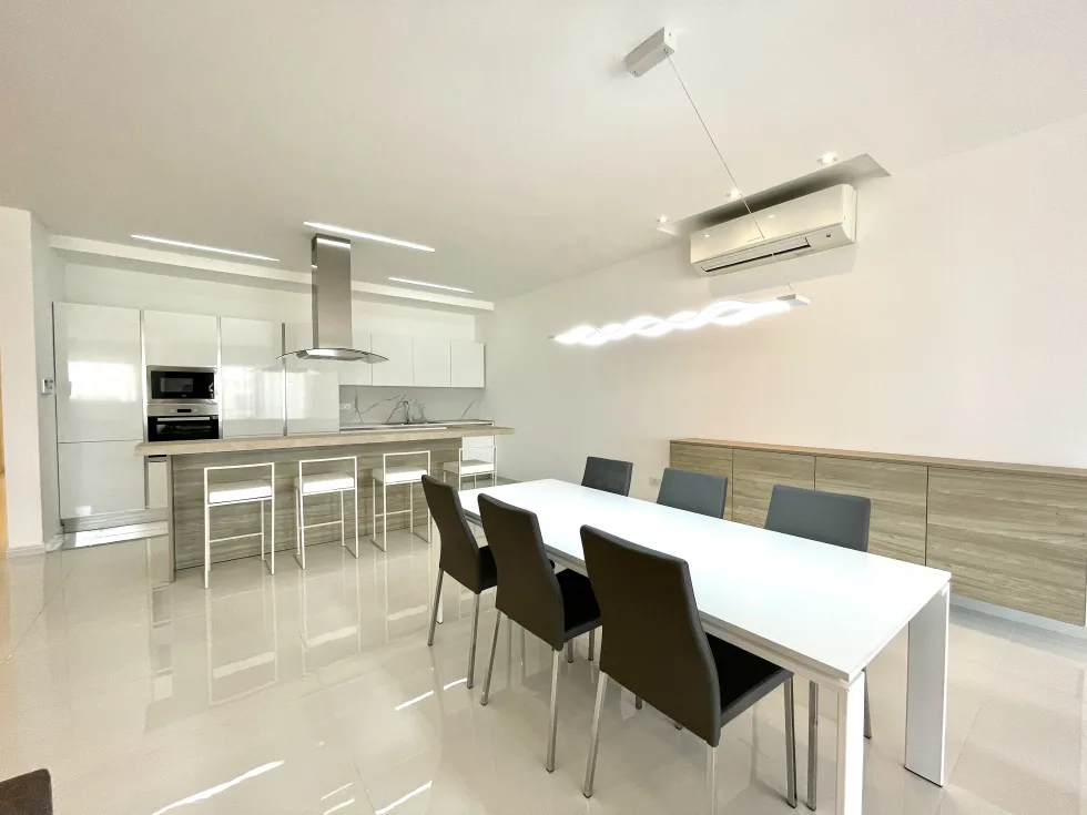 3 bed Apartment For Rent in Zejtun, Zejtun - thumb 7
