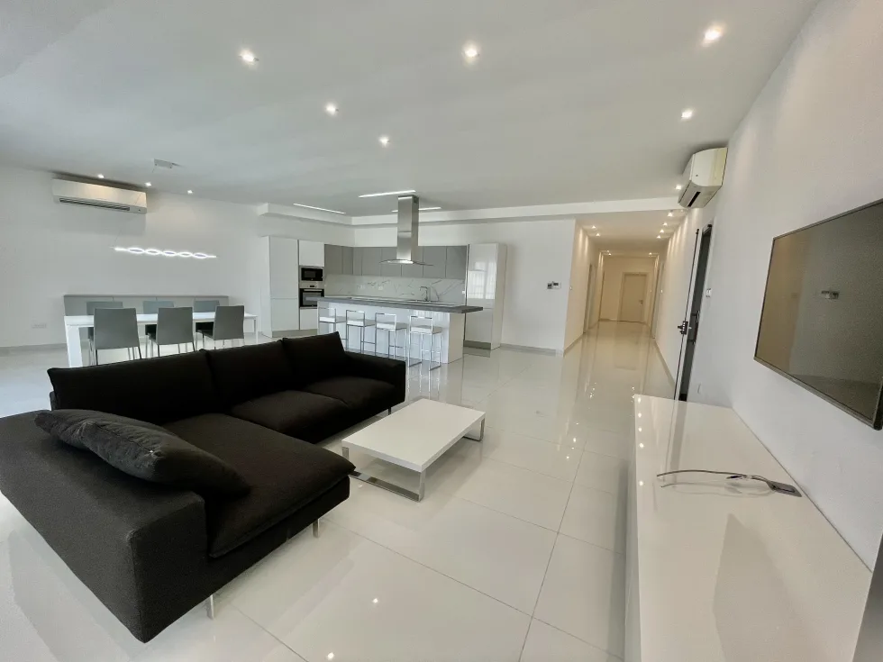 3 bed Apartment For Rent in Zejtun, Zejtun - thumb 1