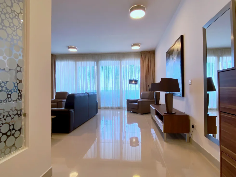 3 bed Apartment For Rent in Sliema, Sliema - thumb 6