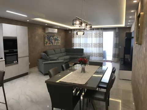 3 bed Apartment For Rent in Qawra, Qawra - thumb 1