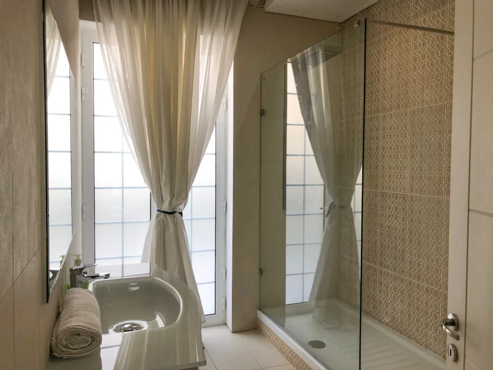 2 bed Maisonette For Rent in Ta' Xbiex, Ta' Xbiex - thumb 8