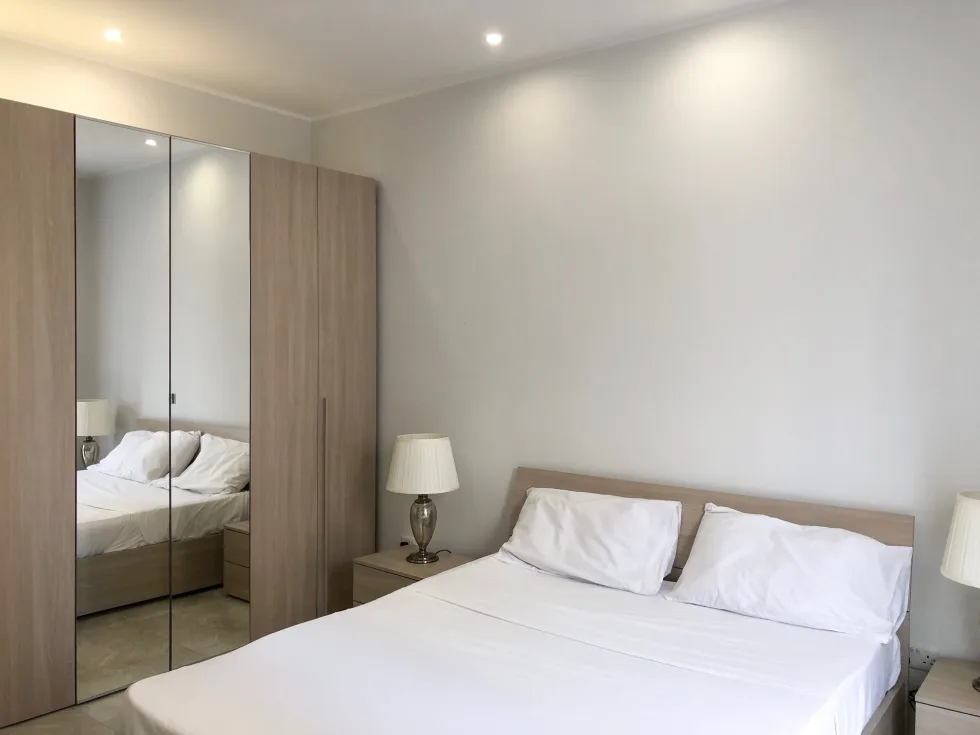 2 bed Maisonette For Rent in Ta' Xbiex, Ta' Xbiex - thumb 9