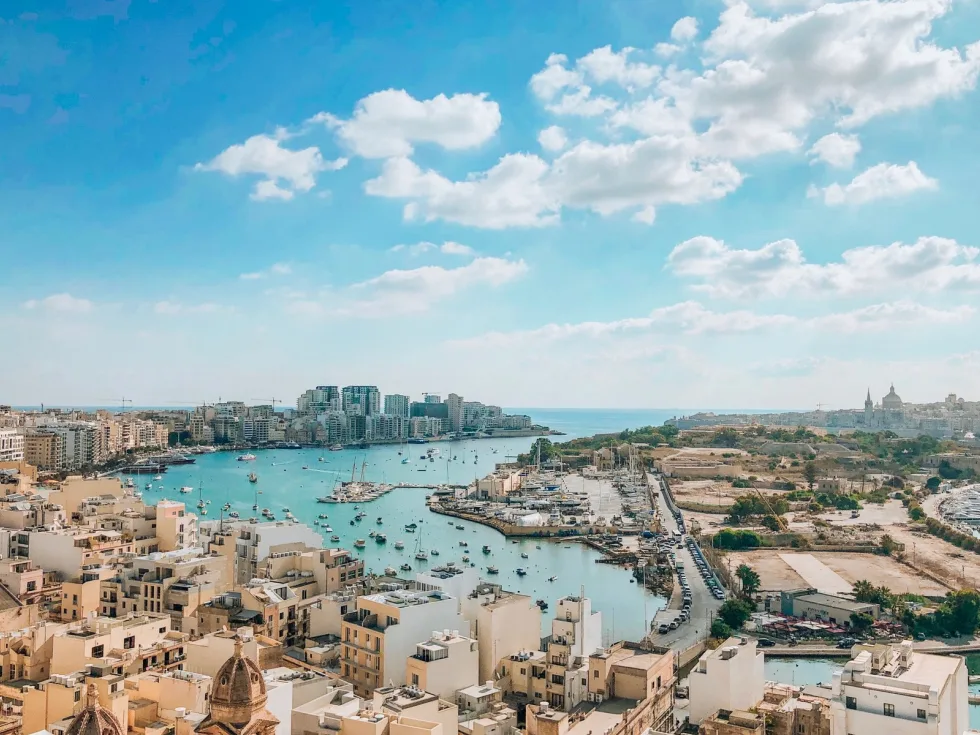 3 bed Apartment For Rent in Gzira, Gzira - thumb 2